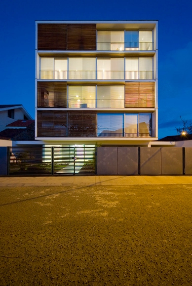 Edifício Jacobo / DURAN&HERMIDA arquitectos asociados - Apartamentos