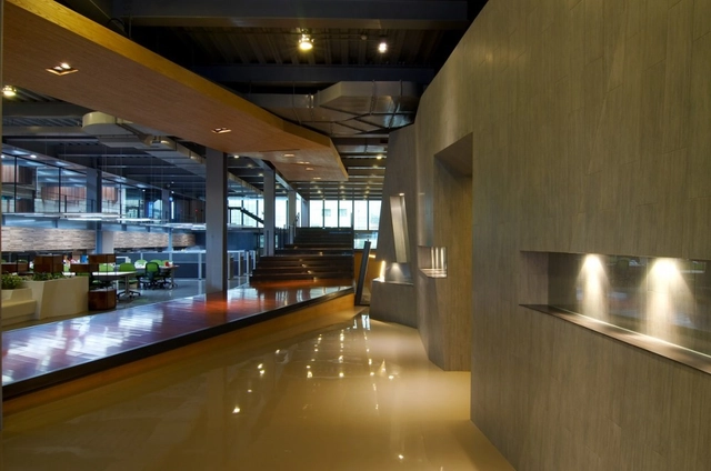 Easy Way International Group Headquarters / Clearinkstone Design - Centro Cultural