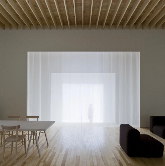 Layered House / Jun Igarashi Architects - Casas, Fijación Vigas, Fachada, Mesas, Sillas