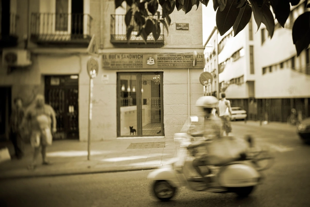 El Buen San-Wich / Dynamo  + THE architectes - Restaurant, Fachada