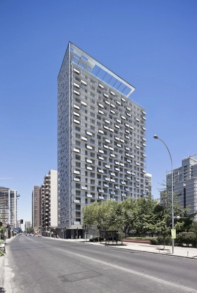 Edifício Gen / Felipe Assadi + Francisca Pulido - Habitação De Interesse Social