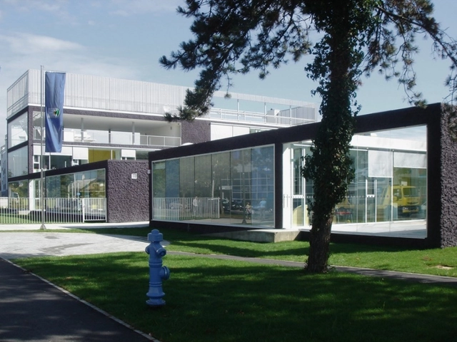 Jardín Infantil Medo Brundo / Njiric+ arhitekti - Kindergarten, Jardín, Fachada