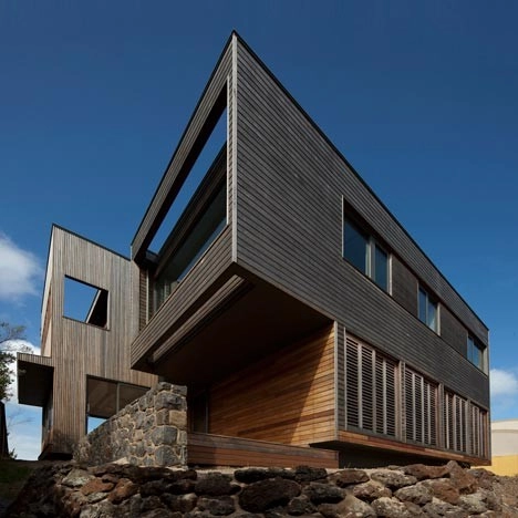 Beach house 2 / Farnan Findlay Architects - Casas, Fachada, Fijación Vigas