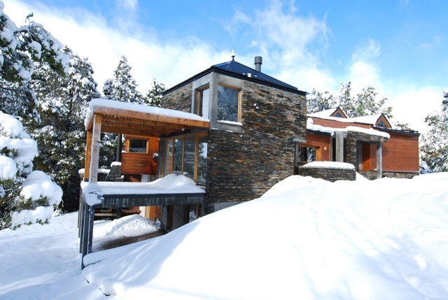 Casa Los Cerezos / G2 Estudio - Casas, Fachada, Bosque