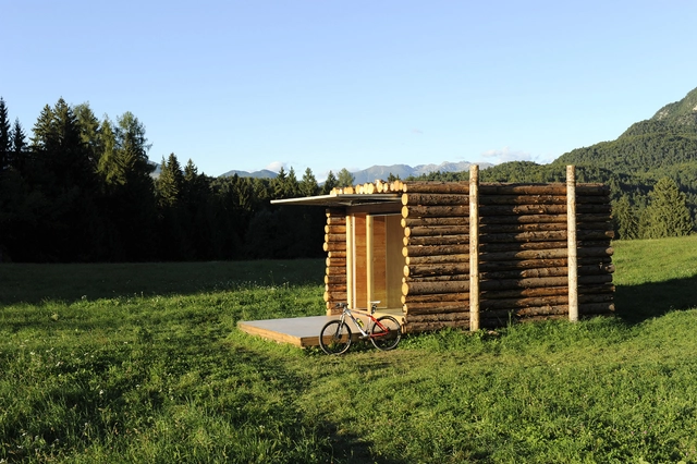 Yeta (In)visuble Hut / Lab Zero - Arquitectura Residencial, Puerta, Fachada, Bosque