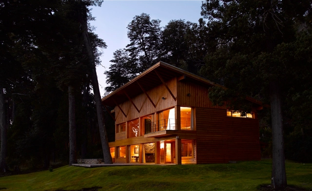 Casa en Arelauquen / Estudio Ramos - Casas, Puerta, Fachada, Bosque