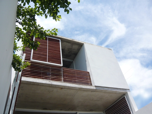 Casa 5 x 30 / Estudio Borrachia - Casas