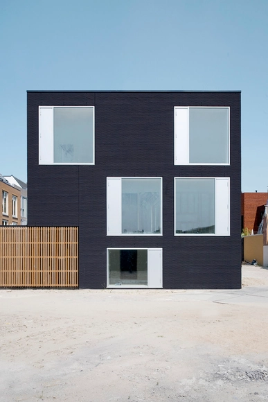 Casa V35K18 / Pasel.Kuenzel - Casas, Fachada, Puerta
