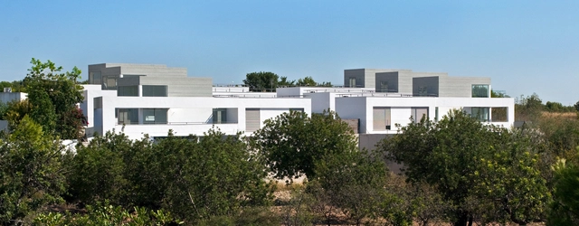 6 Viviendas Unifamiliares de Santa Bárbara / Antonio Altarriba Arquitectos - Vivienda Colectiva, Fachada