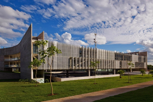 Oficinas Sebrae / GrupoSP - Edificios Institucionales, Fachada