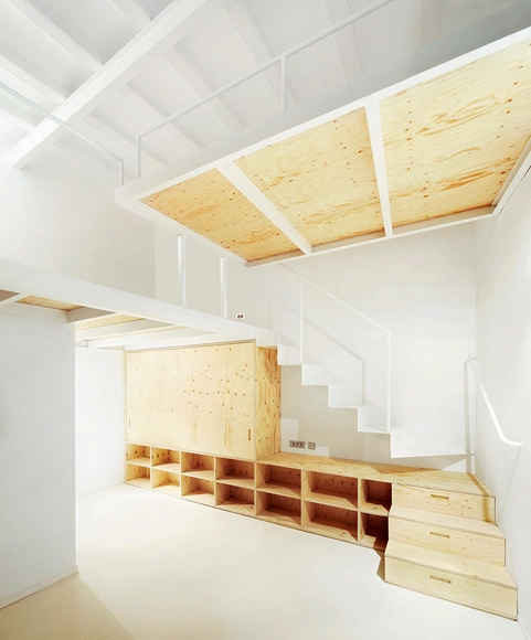 Reforma de una Vivienda en el Born / ARQUITECTURA-G - Casas, Fijación Vigas, Escaleras, Barandas, Fachada, Iluminación