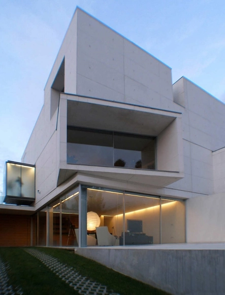 Casa Canidelo / João Laranja Queirós - Casas, Fachada, Escaleras, Barandas