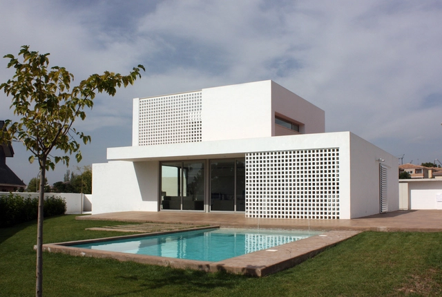 Casa Cienfuegos / Fernández Soler Monrabal Arquitectos - Casas, Patio interior, Fachada