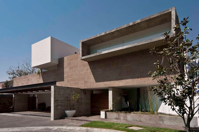 Casa LQ20 / T3arc - Casas, Fachada