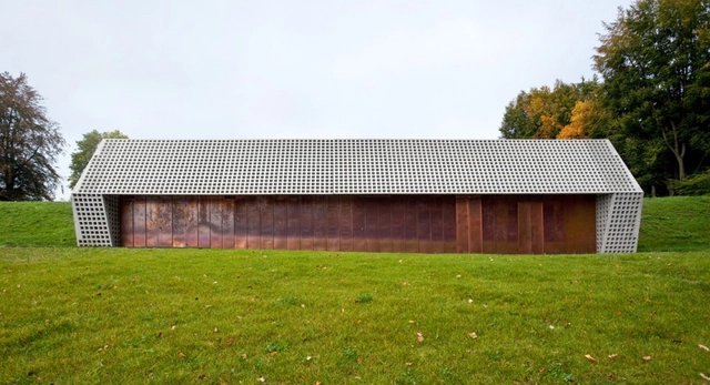 Edificio para el almacenamiento de agua / Berrel Berrel Kräutler - Bodega, Fachada