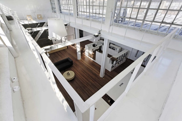 Oficinas XL+ / Great City & Architecture - Interiores De Oficina, Fachada, Barandas, Mesas