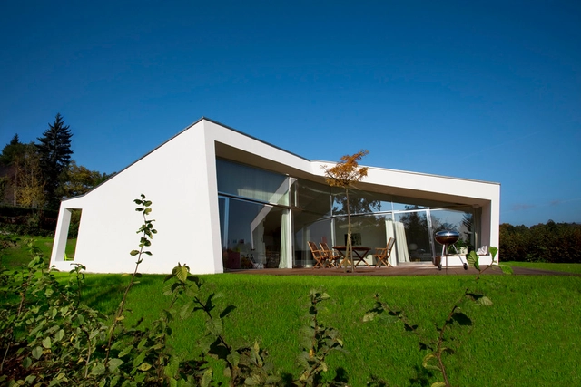 Villa 3S / LOVE architecture - Casas, Fachada, Puerta