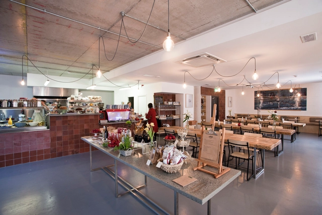Urbun Café / abgc architects - Diseño De Interiores, Mesas, Iluminación, Sillas