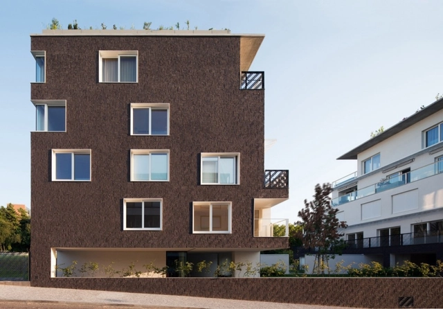 Bloques de Viviendas / Znameni Ctyr Architekti - Apartamentos