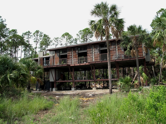 Cabaña en Cusabo Island / Woollen Studio - Casas, Fachada, Bosque