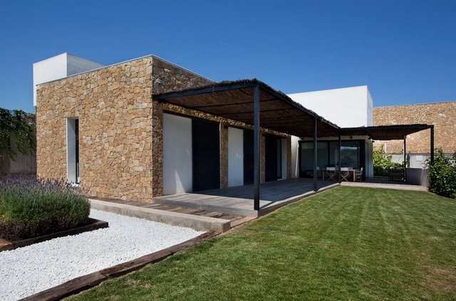 8 Viviendas Unifamiliares de Santa Barbara / Antonio Altarriba Arquitectos - Casas, Jardín, Fachada, Puerta