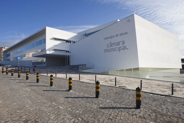 Municipalidad de Seixal / NLA - Edificios Municipales