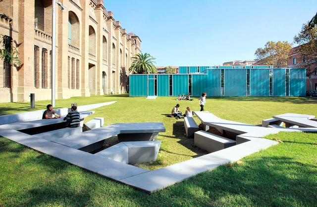 Zona Verde Campus De La Ciudadela / F451·Arquitectura - Parque, Jardín, Fachada