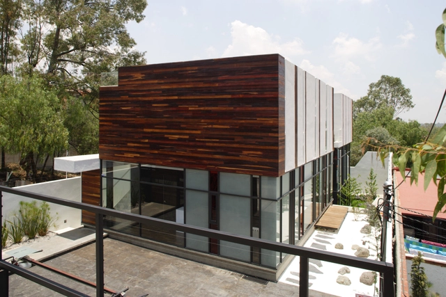La Casa del Lobo / Darkitectura - Casas, Terraza, Fachada, Fijación Vigas, Barandas
