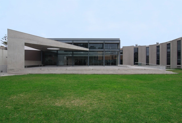 Centro Comunitario / SEINFELD Arquitectos - Casas, Fachada