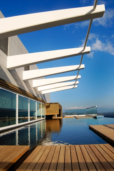 Sky Lounge / LAKP - Piscina, Terraza, Fachada