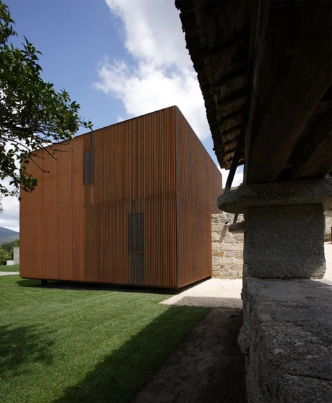Casa en Sequeiros / Topos Atelier de Arquitectura - Renovación, Fachada