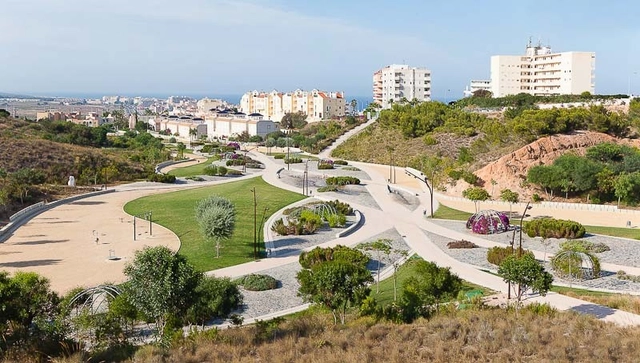 Parque Aromático de Torreblanca / Estudio Carme Pinós - Parque, Jardín, Arco, Urbano