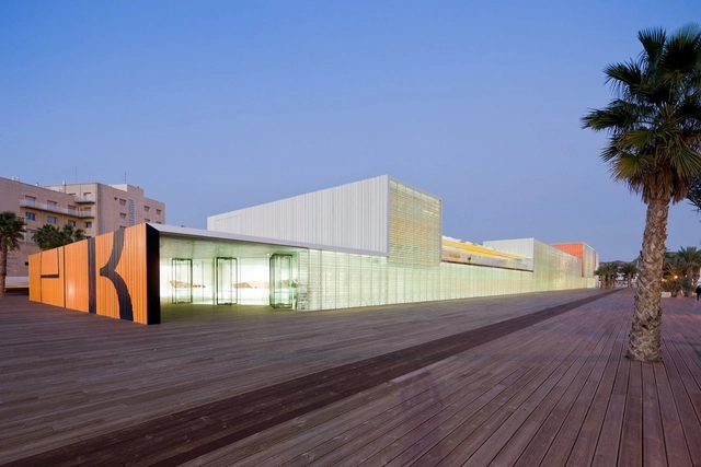 Auditorio en Cartagena: El "B" / selgascano - Auditorio, Fachada