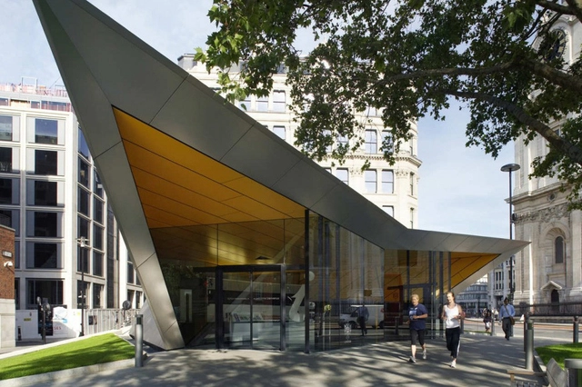 Centro de Información de Londres / Make Architects - Turismo, Fachada