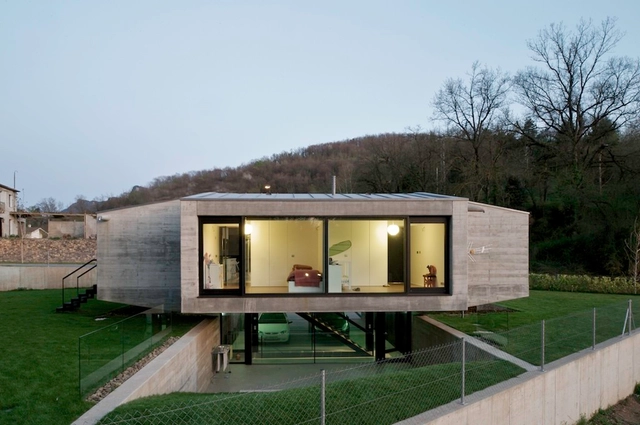 Casa Pocafarina / Hidalgo Hartman - Casas, Jardín, Fachada, Cierros