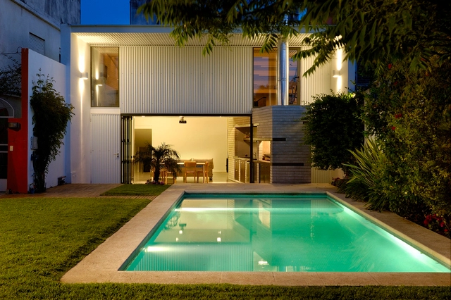 PH Loft Arias / Hitzig Militello Arquitectos - Casas, Jardín, Puerta, Fachada, Iluminación