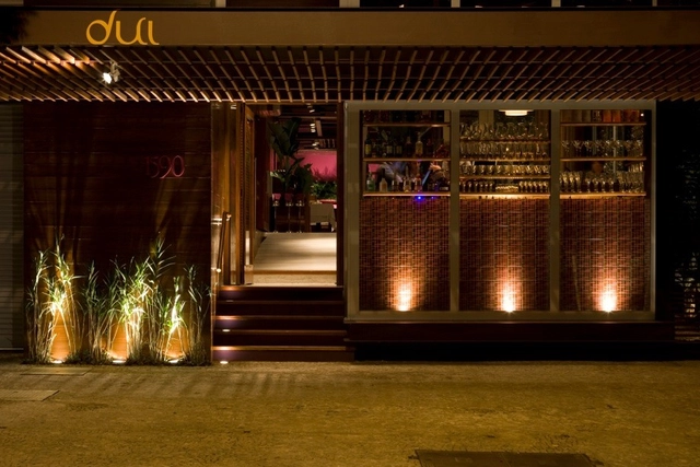 Restaurant Dui / SuperLimão - Diseño De Interiores, Fachada, Puerta, Pilares