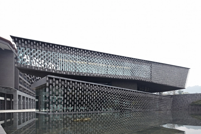 Museo Xinjin Zhi / Kengo Kuma &amp; Asociados - Museo, Fachada