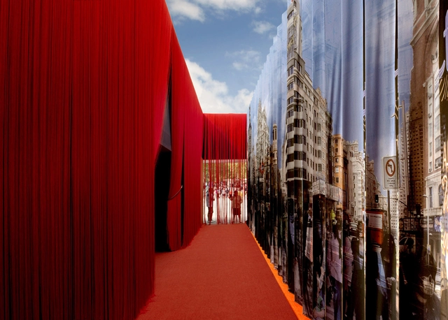 Pabellón Feria del Libro / gaSSz arquitectos - Instalaciones Temporales, Fachada, Arco, Pilares