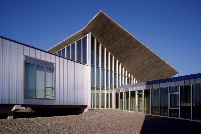 Edificio de Laboratorios CIALE / Canvas Arquitectos - Laboratorio, Fachada