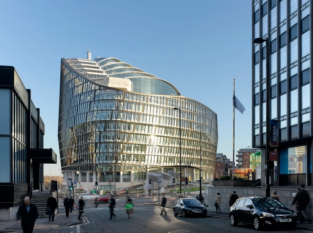 Edificio 1 Angel Square / 3D Reid - Edificio De Oficinas