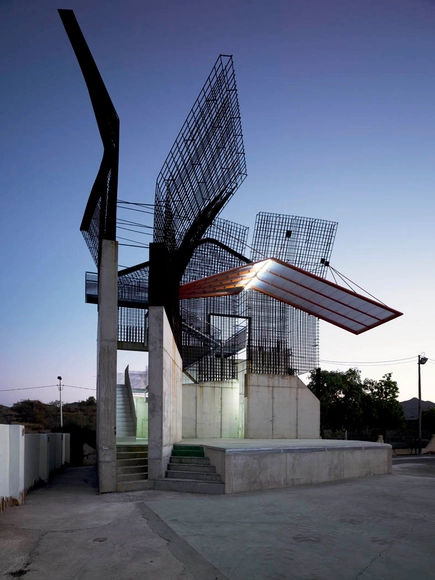 Conjunto Escénico / Martín Lejarraga Oficina de Arquitectura - Auditorio, Fachada, Arco