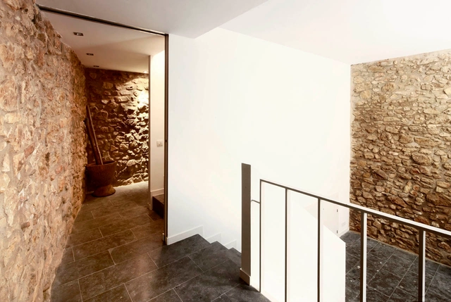 Vivienda en Priorat / M2arquitectura SCP - Restauraciones, Barandas, Fachada, Cierros