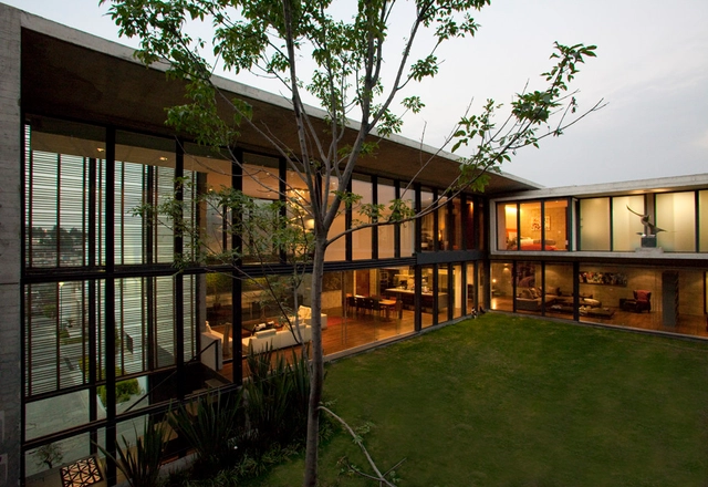 Casa H24 / R-ZERO Arquitectos - Casas, Jardín, Fachada, Barandas