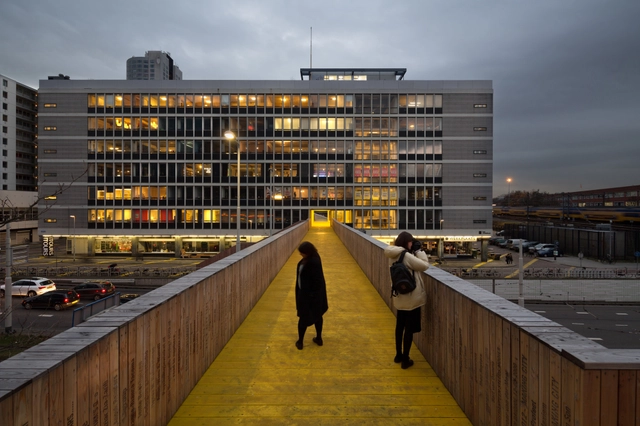 Luchtsingel / ZUS + Hofbogen BV - Pedestrian Bridge, Facade, Cityscape