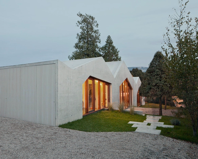 Confignon House / LOCALARCHITECTURE - Casas