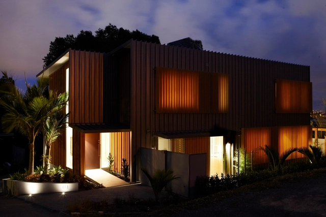 Nikau House / Strachan Group Architects - Houses, Facade, Door