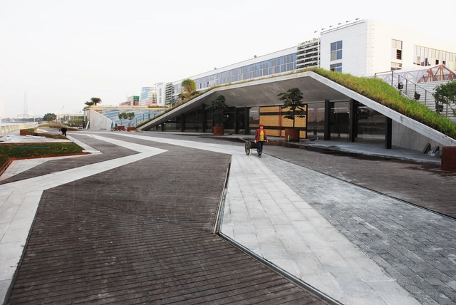 Pearl River Beer Factory Landscape / Atelier cnS - Public Architecture, Facade