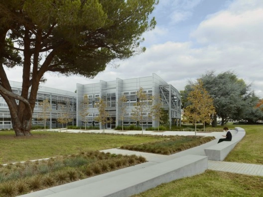 William McDonough to be Stanford University's First Living Archive - Featured Image