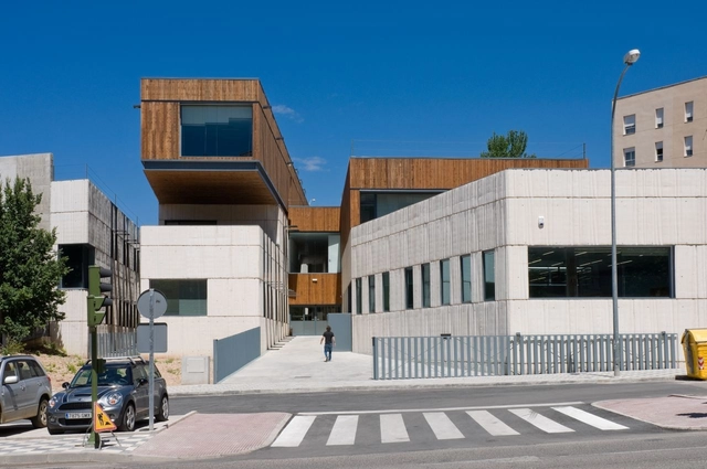 Sede Geacam / dra arquitectos - Office Buildings, Facade